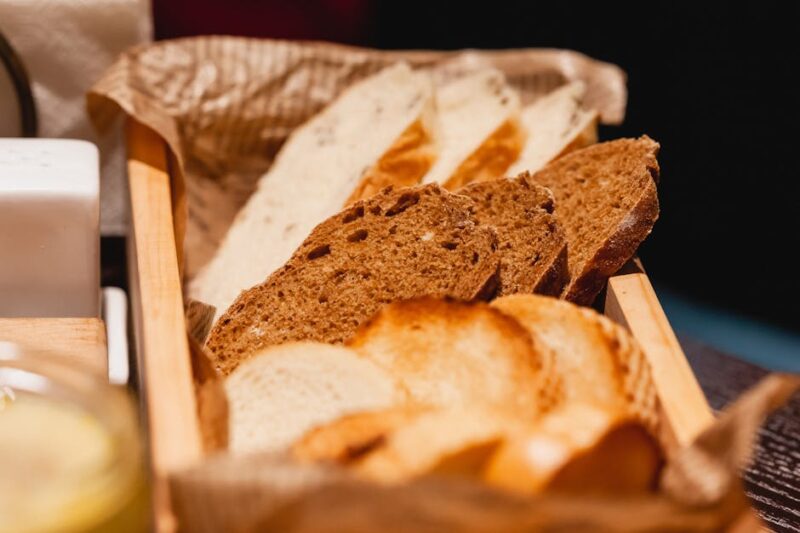 How to Bake Delicious Gluten-Free Bread: A Step-by-Step Guide