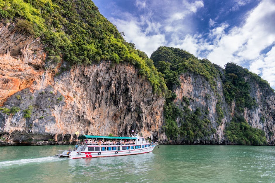 last-minute cruise deals cruise illustration content