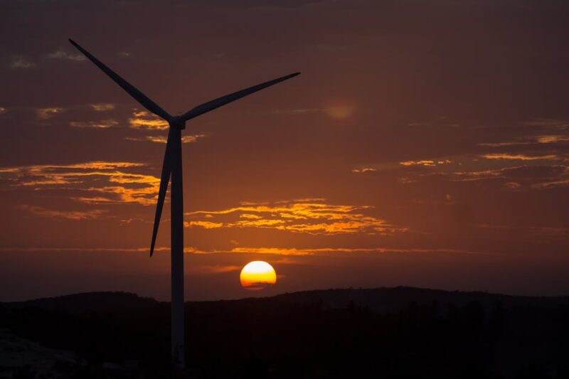 Renewable Energy Tech: Fighting Global Warming